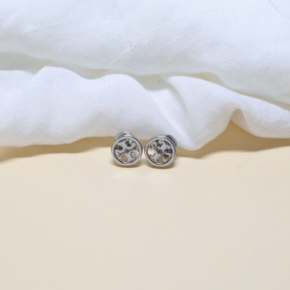 Tory Burch Miller Logo Circle Stud Earrings in Silver - Picture 1 of 2